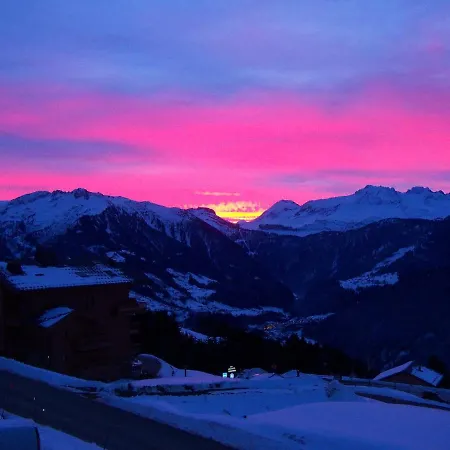 Le De Bisanne Apartmanhotel