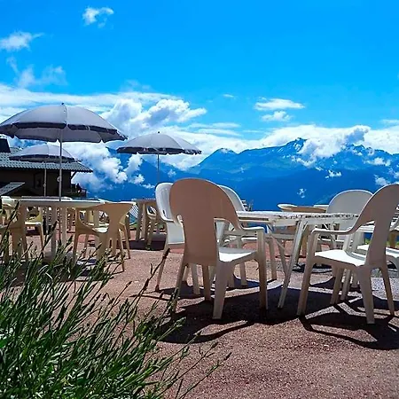 Apartahotel Le De Bisanne 2*